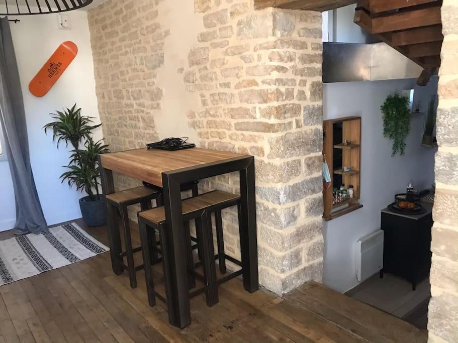L'Atypique Apartment Dijon Luaran gambar