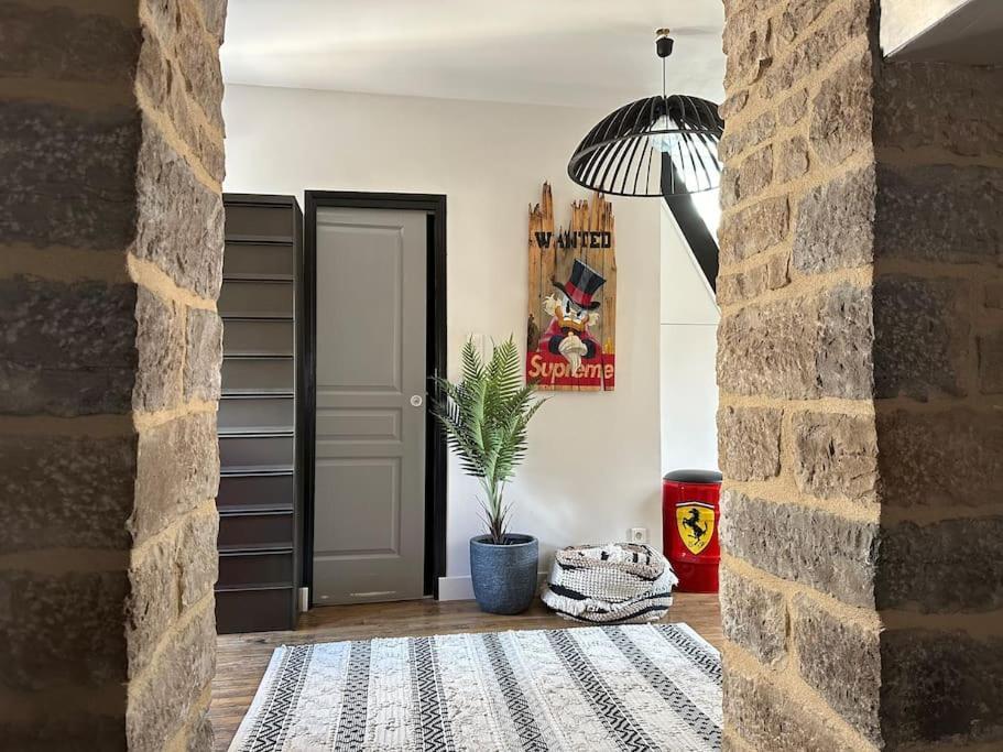 L'Atypique Apartment Dijon Luaran gambar